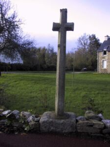 Croix aux nids (le Bourg)