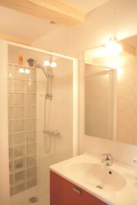 salle de bain gite Billio