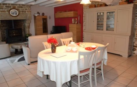 salle à manger gite Billio